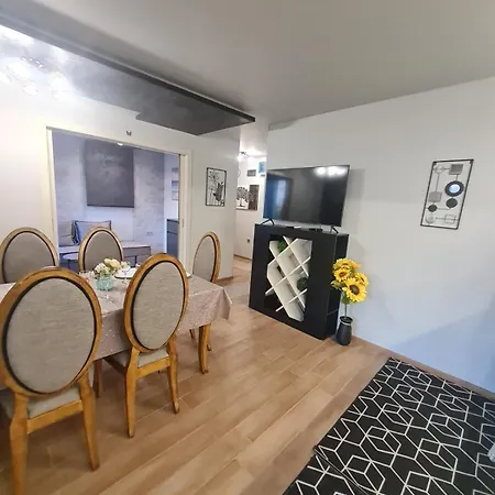 Сапфир - Топ Център Apartment Varna