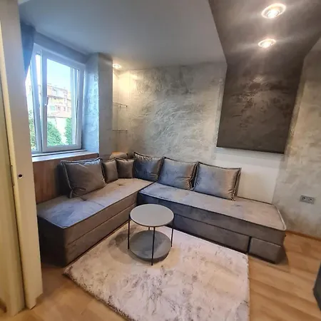 Сапфир - Топ Център Apartment *