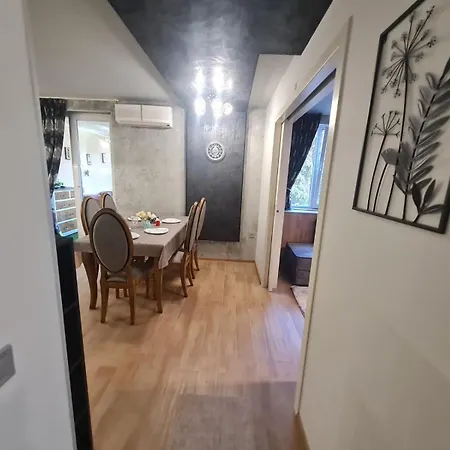 Сапфир - Топ Център Apartment Varna