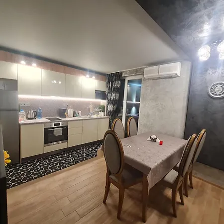 Сапфир - Топ Център Apartment